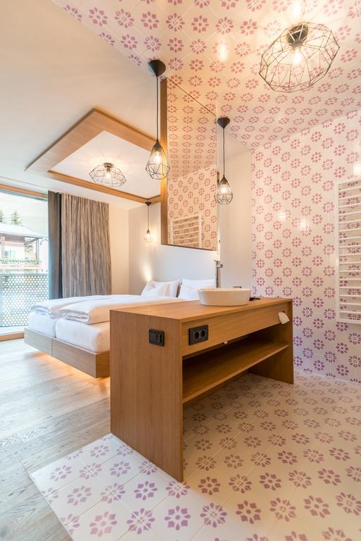 Hotel Tofana 圣卡夏诺 外观 照片
